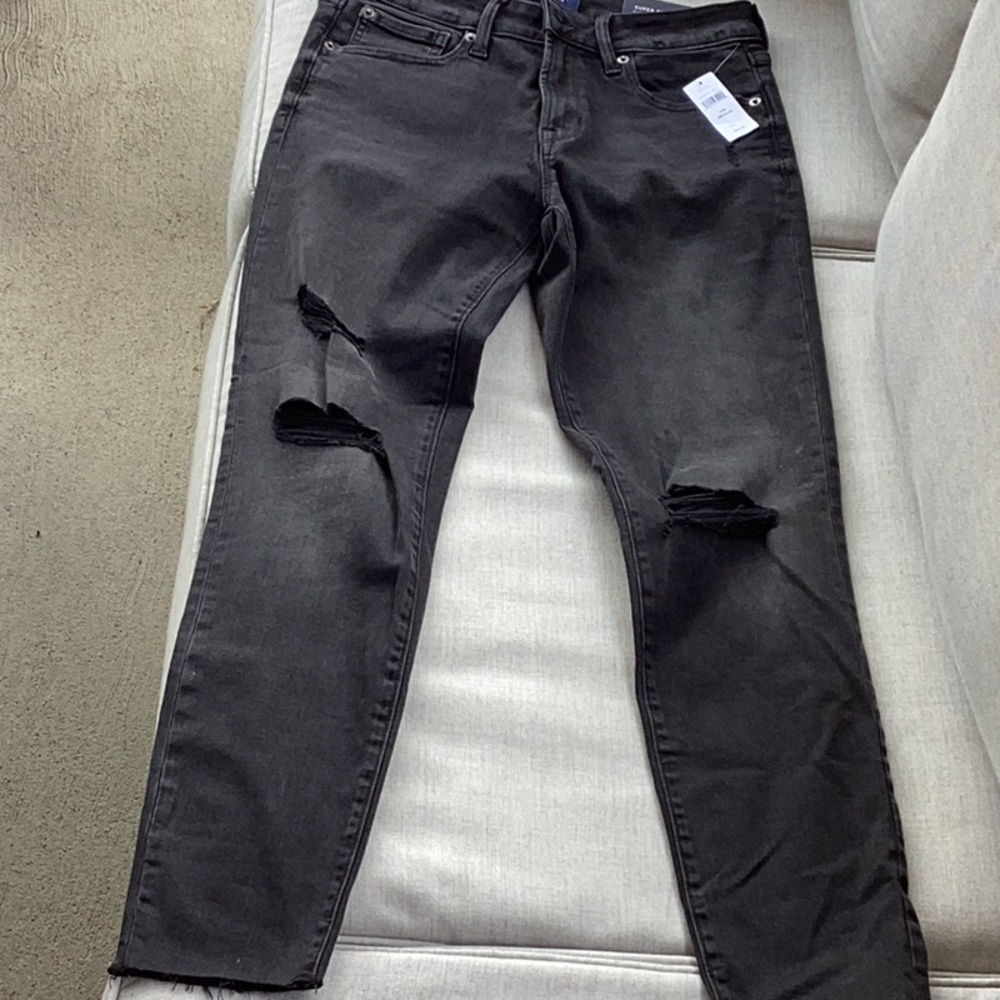 BLACK GAP DISTRESSED JEAN LEGGING